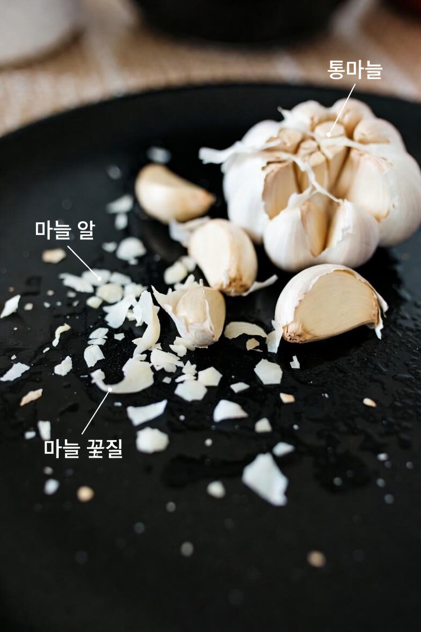 마늘은 면역 체계와 전반적인 건강을 위한 천연의 조력자일까? 과학이 실제로 말하는 바를 알아보자